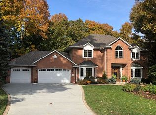 715 W Bridgetowne Ct, Dunlap, IL 61525