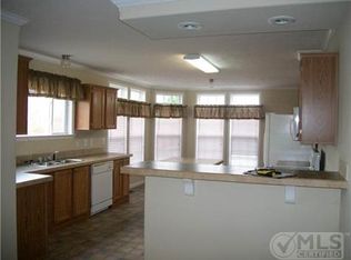 2938 Possum Trot Rd, Greenbrier, TN 37073