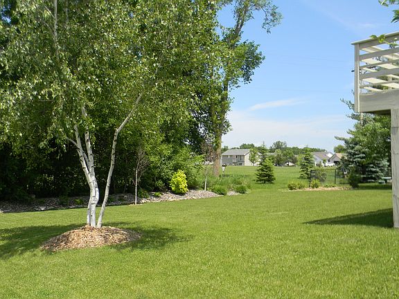 5th image of 305 Mindy Ln