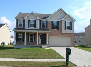 114 Crystal Ln, Fairview Heights, IL 62208