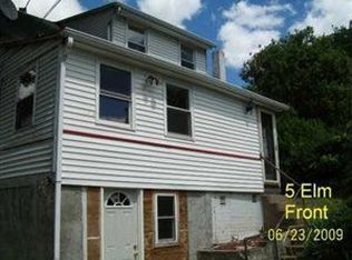 5 Elm St, Ambridge, PA 15003