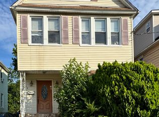 114 W 17th St #2, Linden, NJ 07036