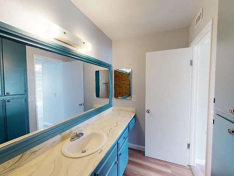 1405 Vegas Valley Dr #126 — Photo 17