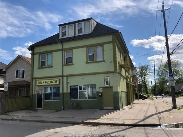 401 Parent Ave #11, Windsor, ON N9A 2B9