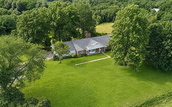 4th image of 33595 County Road M