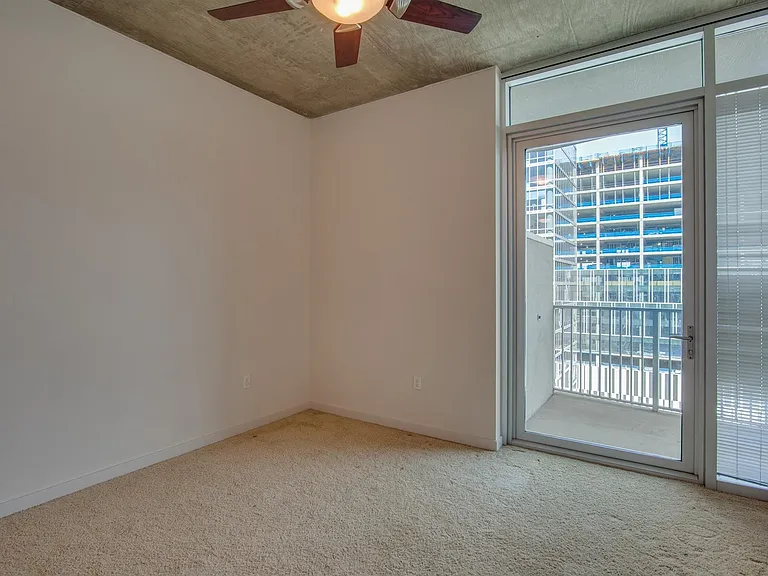 301 Demonbreun St #1610 — Photo 10