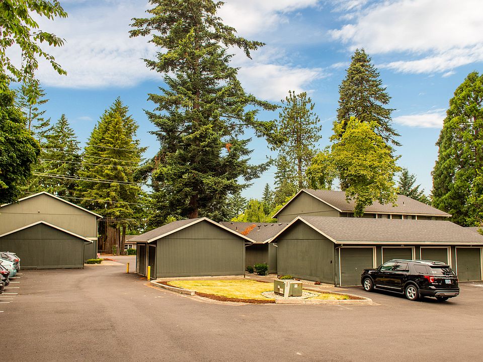 1st image of 3962 SE 174th Ave #3980