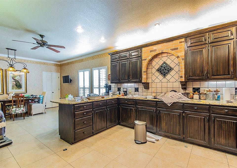 1st image of 1016 Chasemore Ct