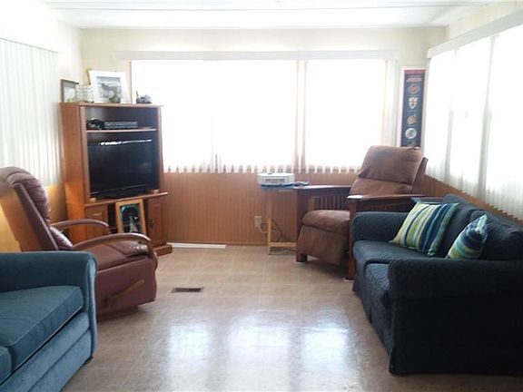 3rd image of 5359 Karafit Rd