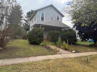 802 K Ave, Grundy Center, IA 50638