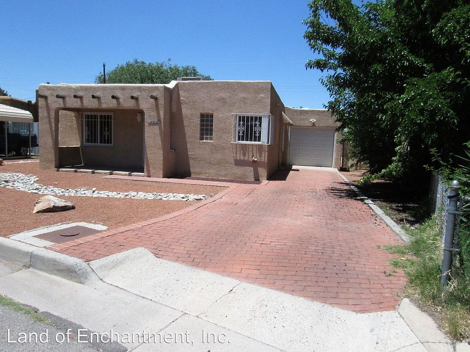 1st image of 1407 Claire Ct NW