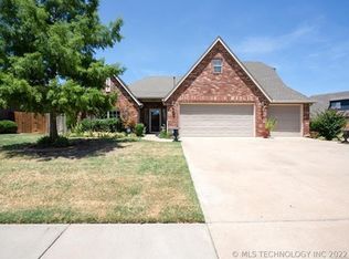 14115 E 88th St, Owasso, OK 74055