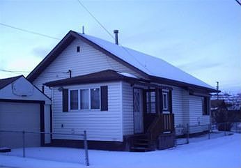2nd image of 1750 Grand Ave