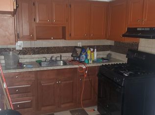 2305 Wallace Ave FLOOR 3, Bronx, NY 10467
