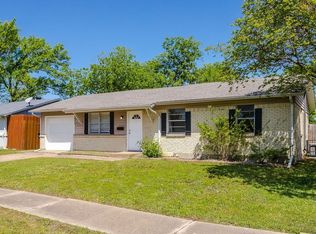 813 Rosewood Hills Dr, Garland, TX 75040