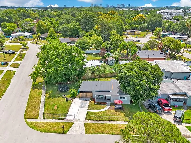 1301 Lawne Blvd — Photo 9
