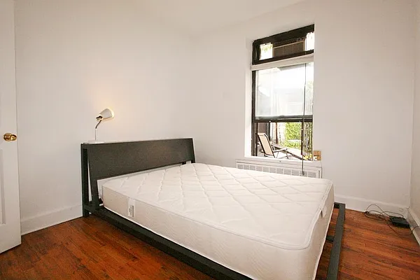 Rented by Corcoran | media 20