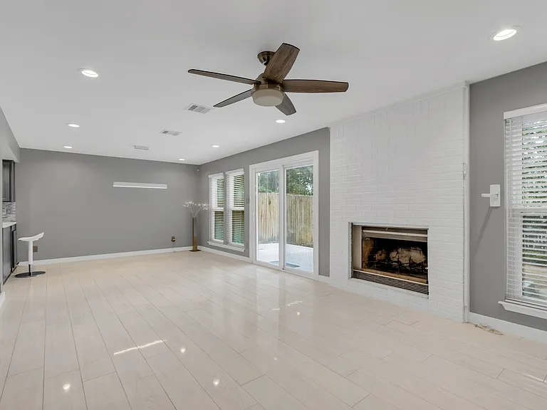 1424 Hampton Rd — Photo 22