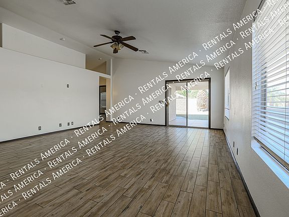5th image of 9316 W Cinnabar Ave