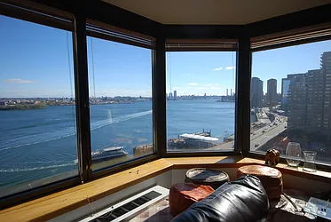 Rented by Luxury Habitat