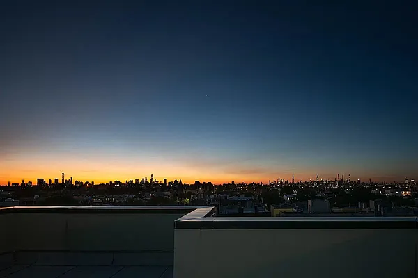 Rented by Compass | media 14