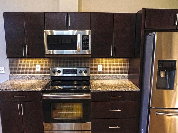5th image of 8472 Hickory Orchard Way