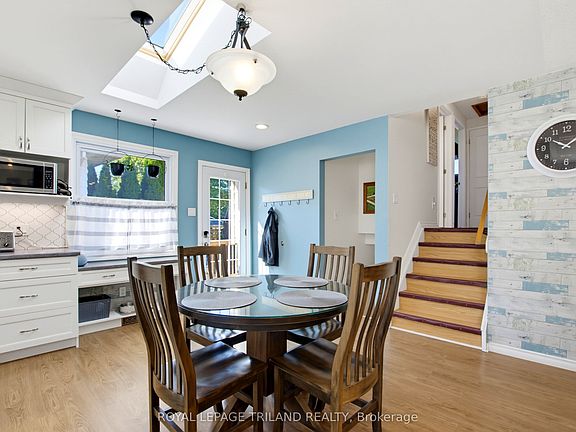 4th image of 128 Highview Dr