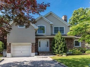 118 Lexington Ave, Cresskill, NJ 07626