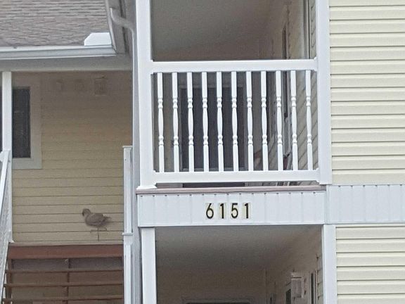 3rd image of 6151 Estero Blvd APT 6