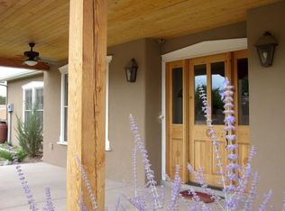 60C N Shining Sun, Santa Fe, NM 87506