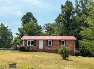 1098 Maison Ct, Blairs, VA 24527
