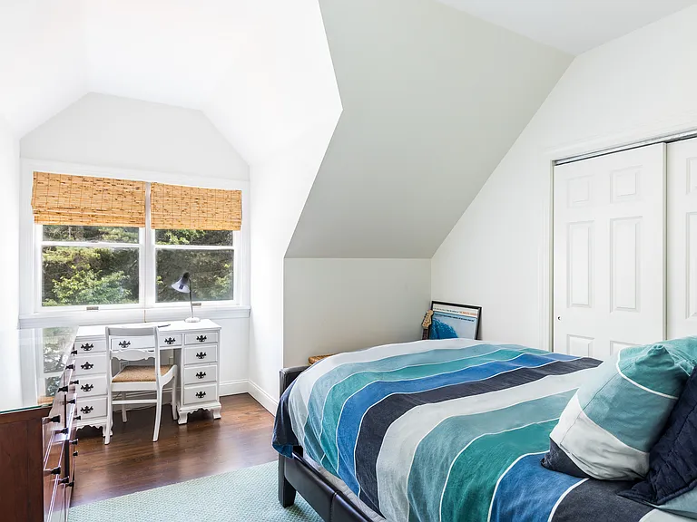 10 Knoll Ln — Photo 10