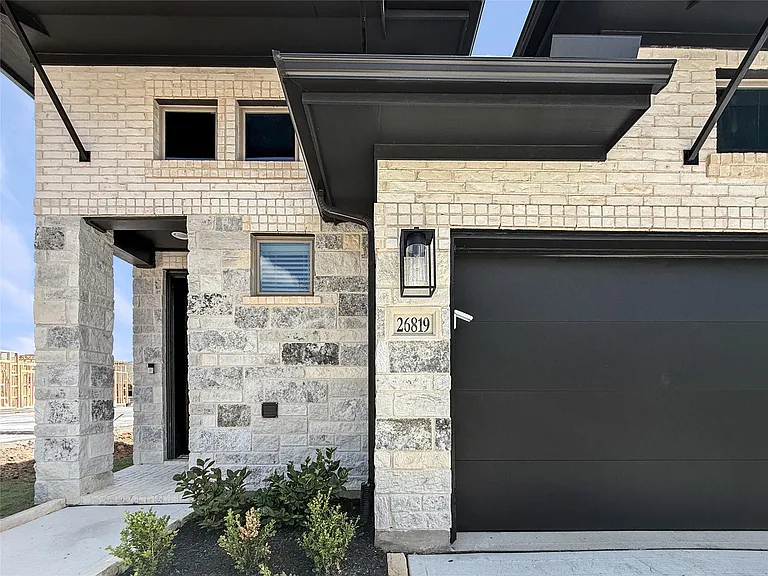 26819 Stardust Mdw — Photo 3