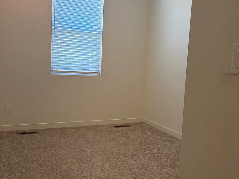 4273 S Graycliff Way — Photo 6