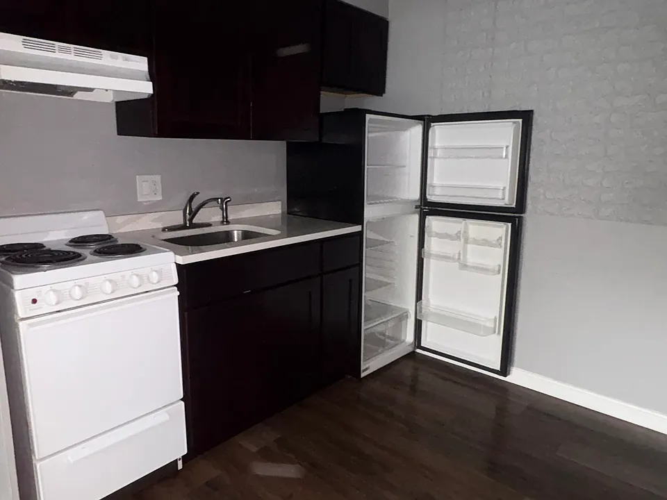 41 Cherry St #2