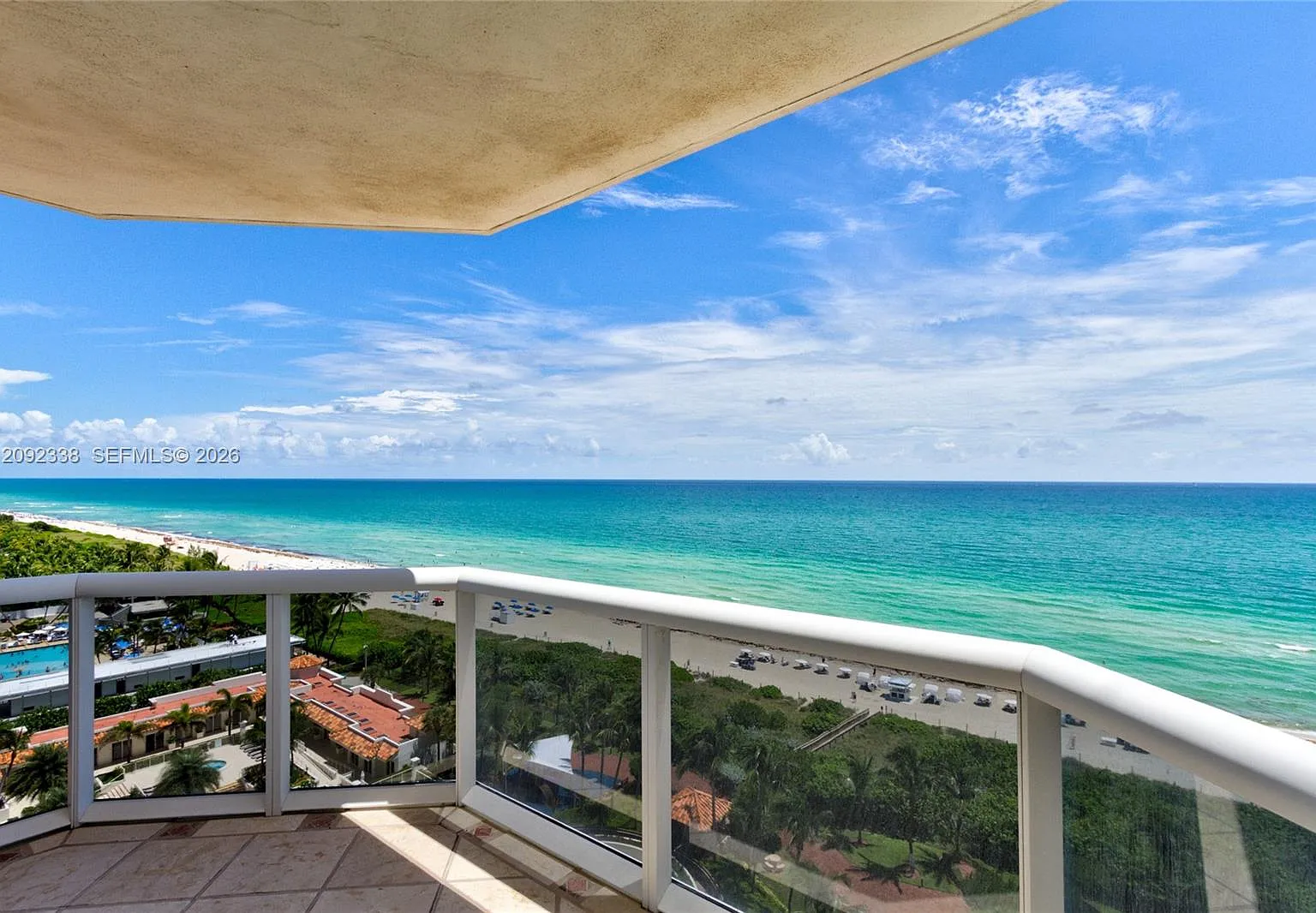 4775 Collins Ave — Photo 1