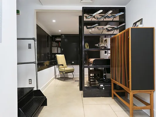 Rented by Sotheby's International Realty | media 46