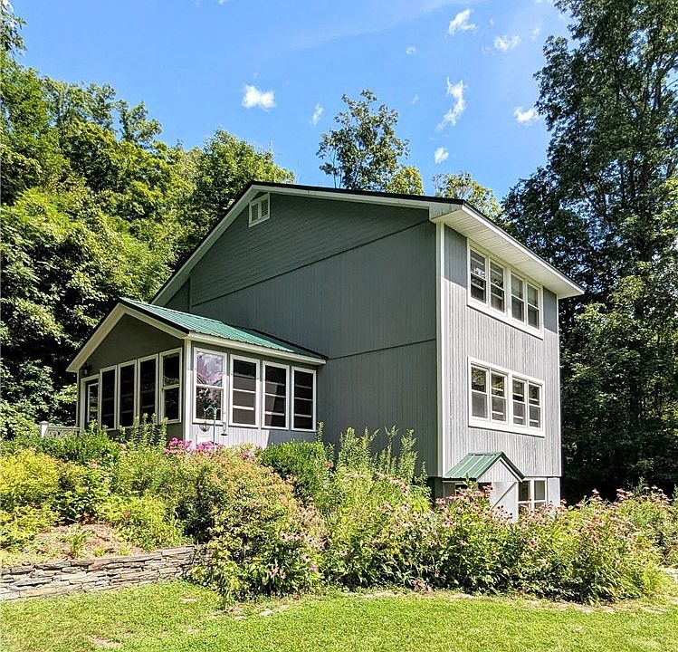 1st image of 232 Burt Rd