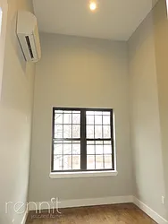 Rented by Rennit Inc.