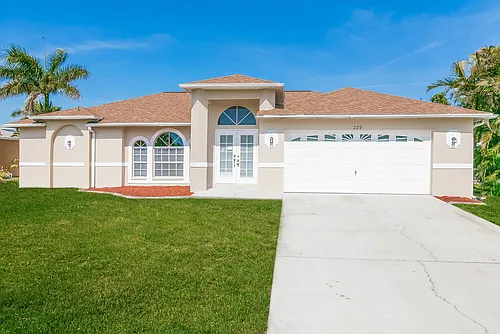 229 SW 43rd Ln Photo 1