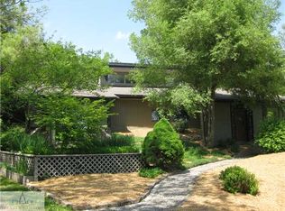 9877 E State Rd, Haslett, MI 48840