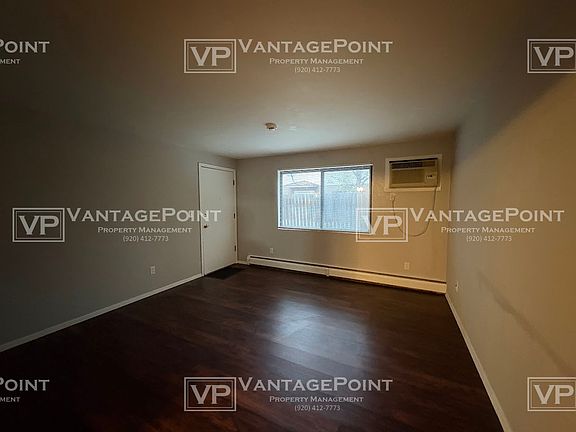 5th image of 1028 Moraine Way #5