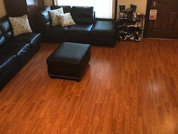 3rd image of 5709 Avenue