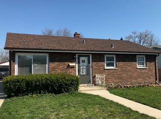 522 W Natalie Ln, Addison, IL 60101