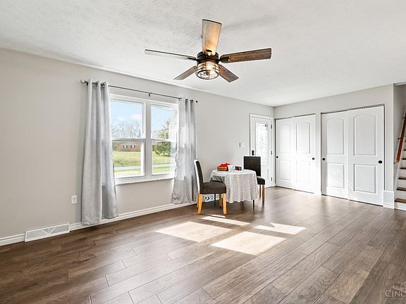 5th image of 8162 Ventle Dr