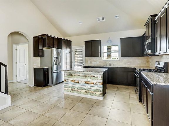 3rd image of 16424 Pienza Dr