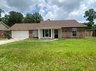 34994 Napoleon Dr, Denham Springs, LA 70706