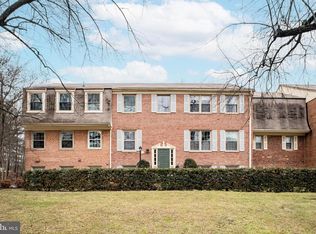 5976 Westchester Park Dr #5976-T-1, College Park, MD 20740