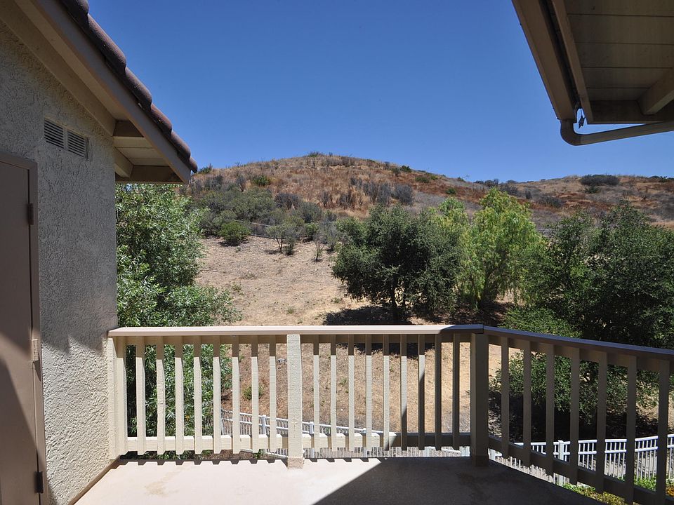 1st image of 5805 Oak Bend Ln Unit 411