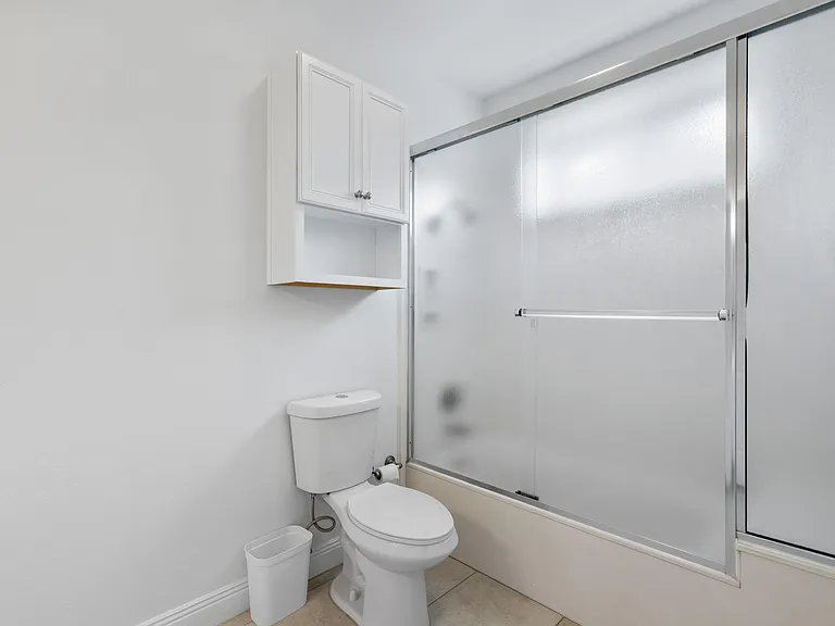 724 Harbor Blvd #202 — Photo 35